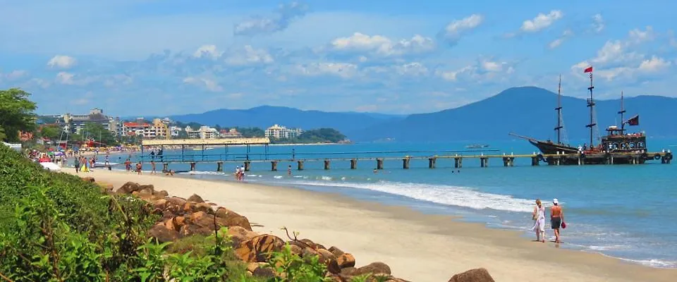 Canasvieiras - Pe Na Areia - Condominio Fechado Governador Celso Ramos